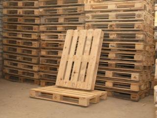 Pallet gỗ tiêu chuẩn châu Âu - có quy định riêng về kích thước không?